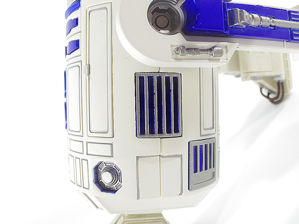R2-D2 NEW HOPE18