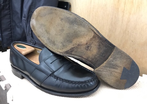 【Polo Ralph Lauren 】ブラックラピド製法の靴をオールソールする！ - 靴修理、日々是修行…