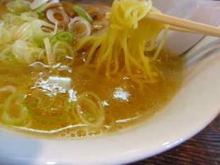 三咲屋　塩ﾗｰﾒﾝ　麺ｽｰﾌﾟ